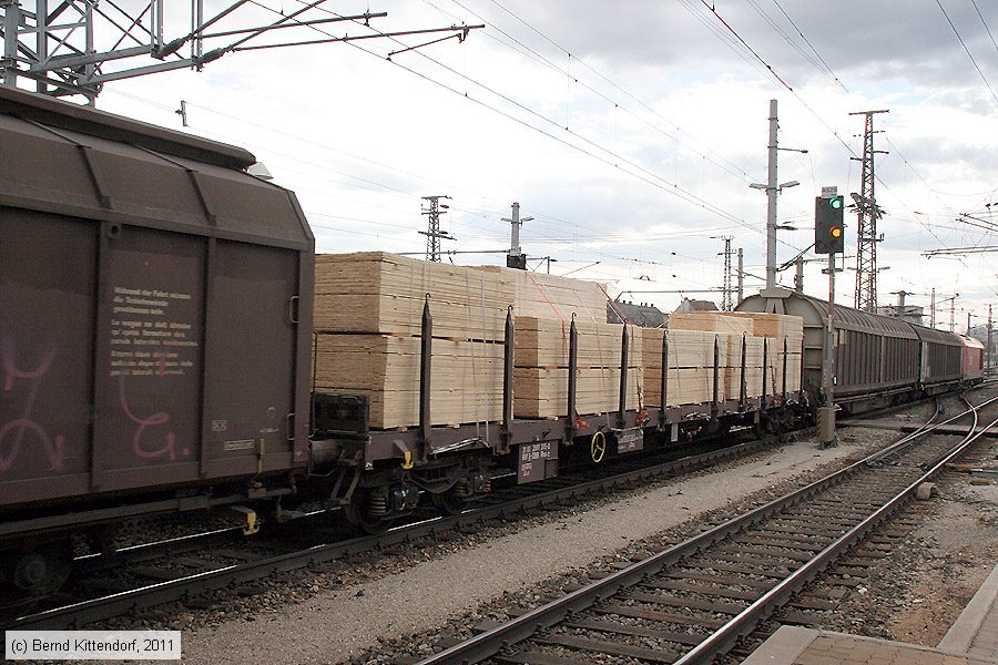 ÖBB - 31813991335-0
/ Bild: oebb318139913350_bk1103140253.jpg