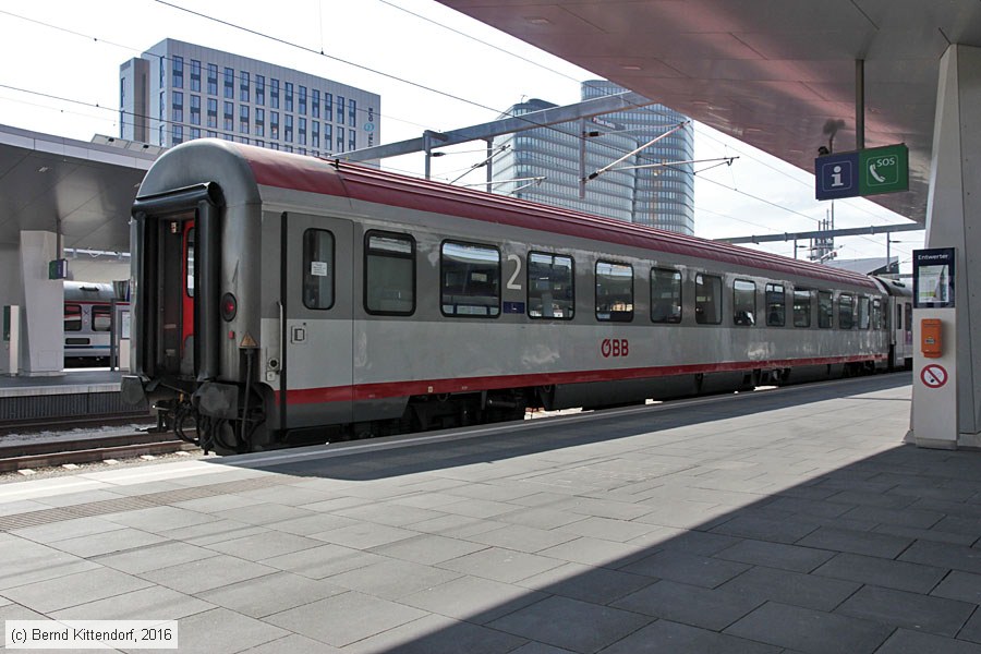 ÖBB - 61812190105-1
/ Bild: oebb618121901051_bk1609030098.jpg