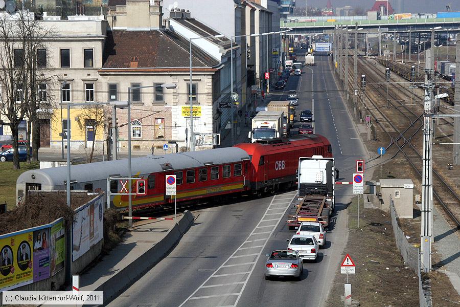 ÖBB - 80819756951-6
/ Bild: oebb808197569516_cw1103150090.jpg