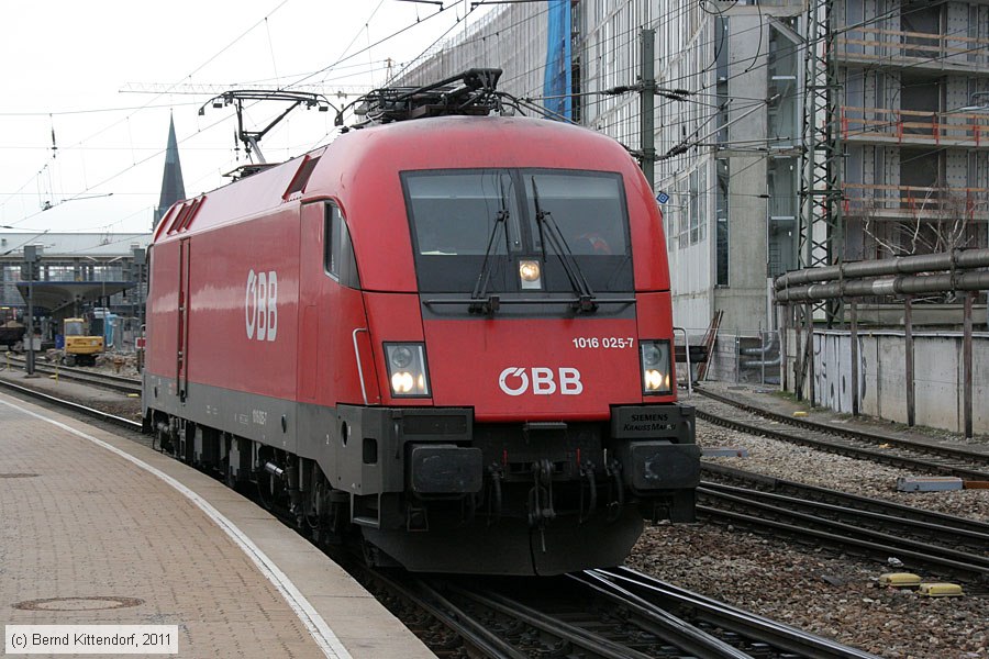 ÖBB - 1016025-7
/ Bild: oebb10160257_bk1103130011.jpg