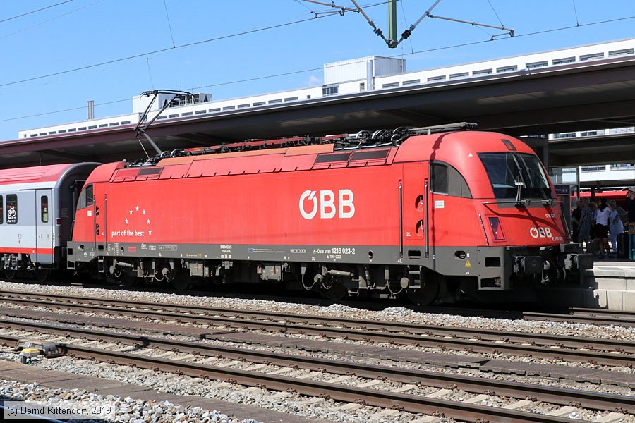 ÖBB - 1216 023
/ Bild: oebb1216023_bk1906190040.jpg