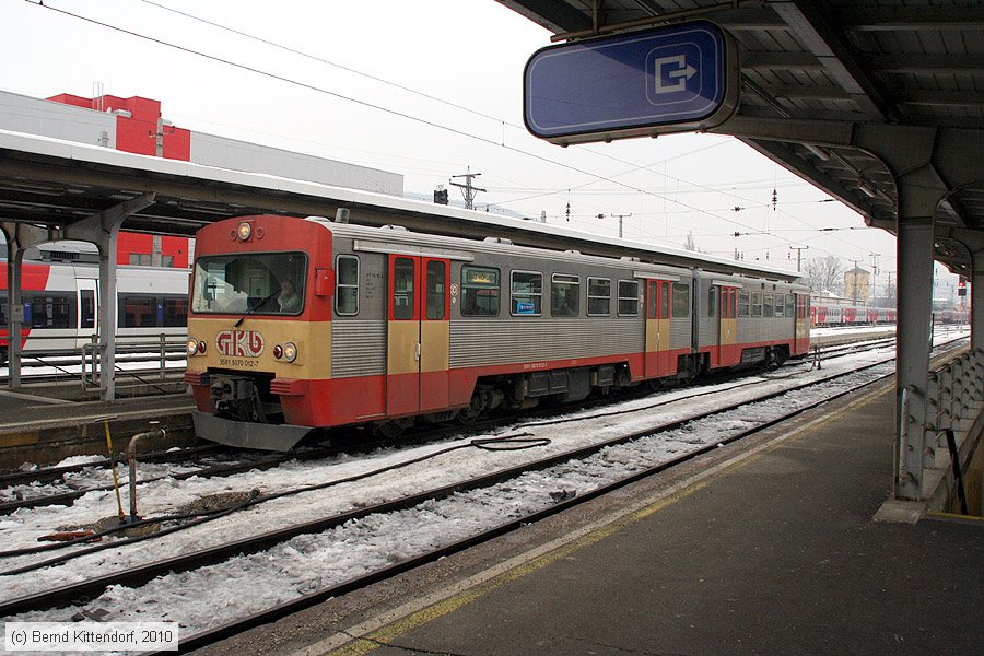 Graz-Köflacher Bahn - 95815070012-7
/ Bild: gkb958150700127_bk1002050132.jpg