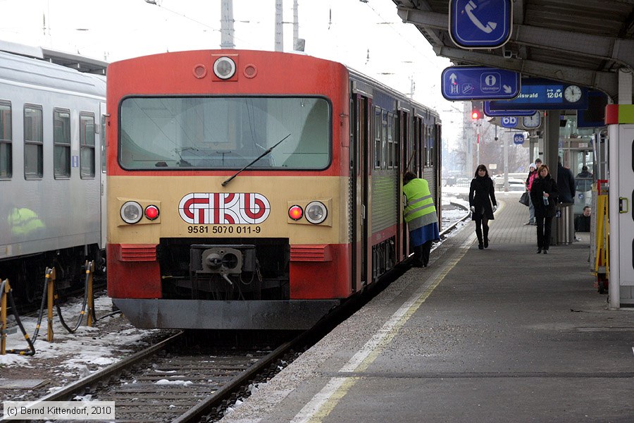 Graz-Köflacher Bahn - 95815070011-9
/ Bild: gkb958150700119_bk1002050126.jpg