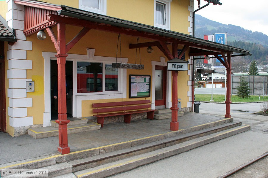 Bahnhof Fügen - Hart im Zillertal
/ Bild: bffuegenhart_bk1103280387.jpg