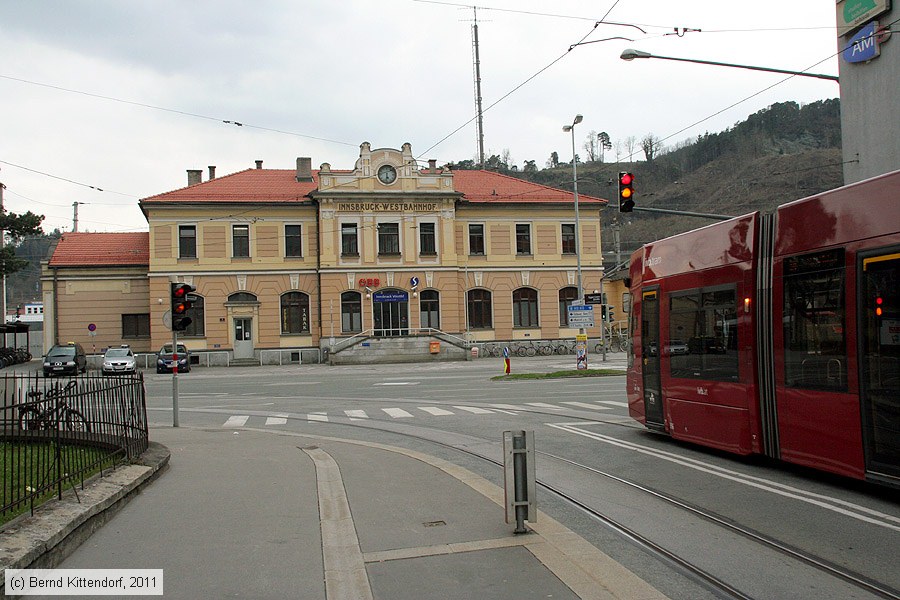 Innsbruck Westbahnhof
/ Bild: bfinnsbruckwest_bk1103270270.jpg