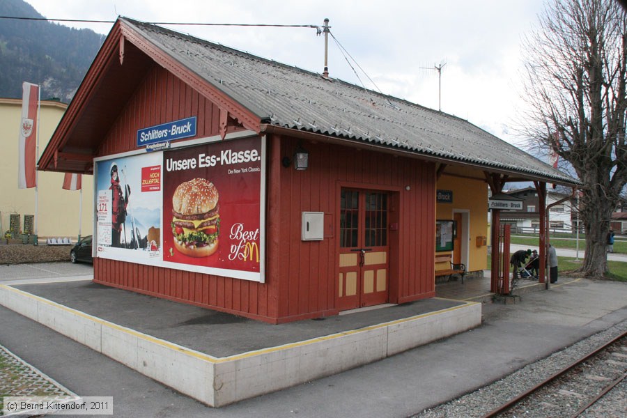 Bahnhof Schlitters - Bruck am Ziller
/ Bild: bfschlittersbruck_bk1103280380.jpg