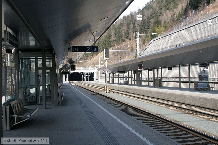 Bahnhof St. Anton am Arlberg
/ Bild: bfstantonaa_cw1103300227.jpg