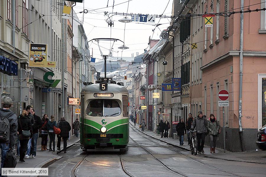 Straßenbahn Graz - 582
/ Bild: graz582_bk1002050360.jpg