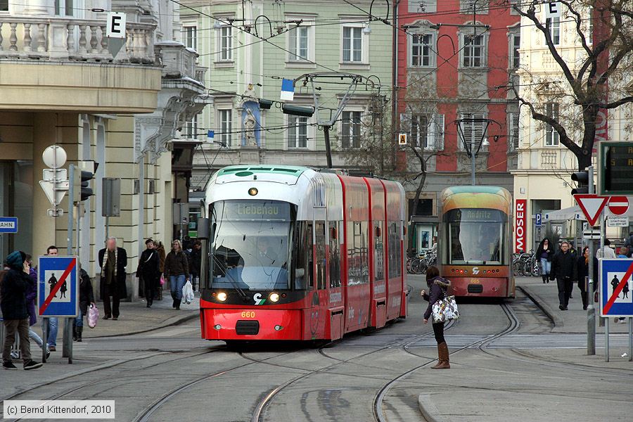 Straßenbahn Graz - 660
/ Bild: graz660_bk1002040280.jpg