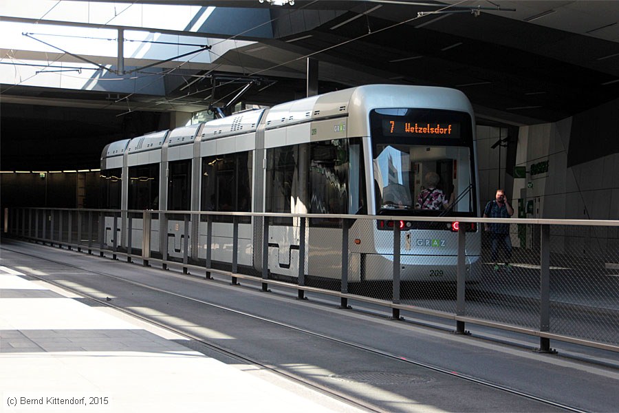 Straßenbahn Graz - 209
/ Bild: graz209_bk1507110004.jpg