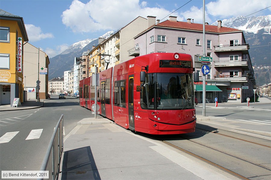 Straßenbahn Innsbruck - 317
/ Bild: innsbruck317_bk1103290142.jpg