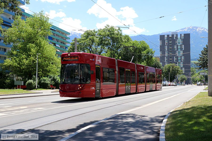 Straßenbahn Innsbruck - 320
/ Bild: innsbruck320_bk1906180111.jpg