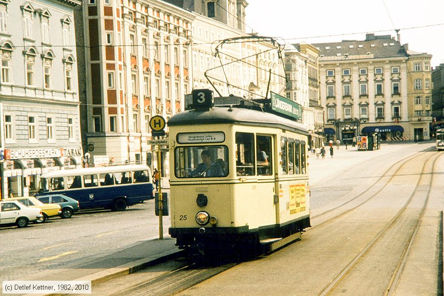 Linz - Straßenbahn - 25
/ Bild: linz25_dk030706.jpg