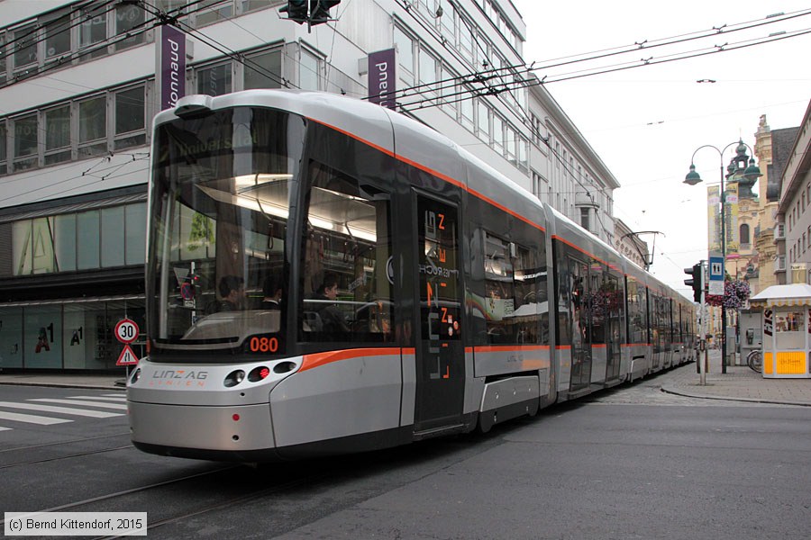 Linz - Stra&szlig;enbahn - 080
/ Bild: linz080_bk1507080291.jpg