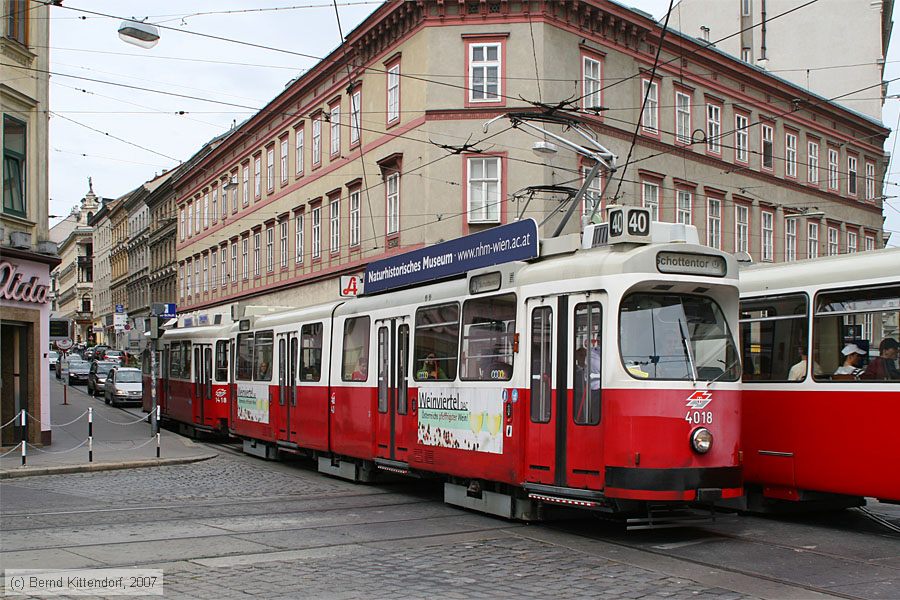 Wien - Stra&szlig;enbahn - 4018
/ Bild: wien4018_bk0708100191.jpg