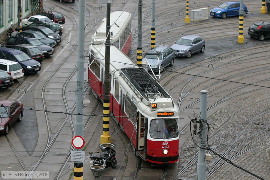 Wien - Straßenbahn - 4302
/ Bild: wien4302_bk0809150027.jpg
