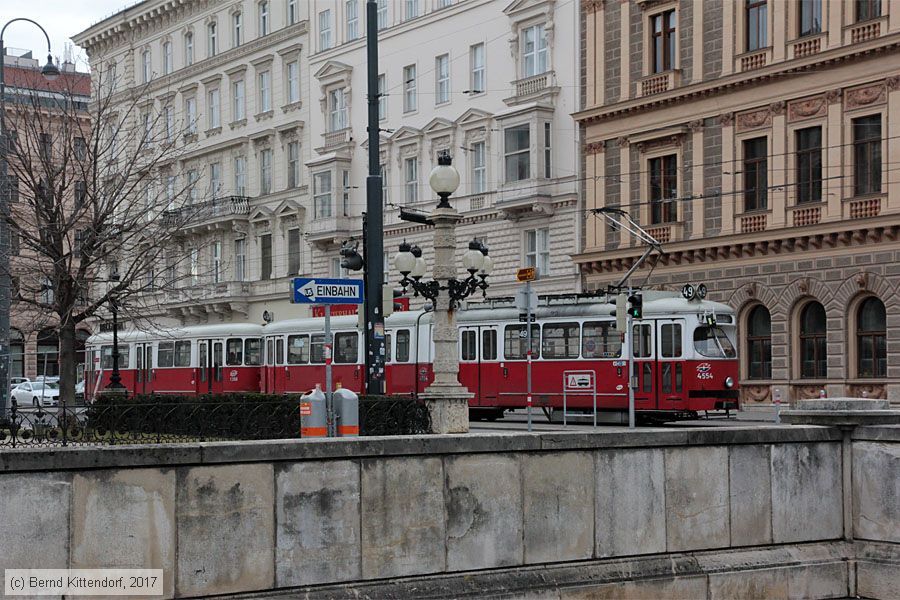 Wien - Stra&szlig;enbahn - 4554
/ Bild: wien4554_bk1702230132.jpg