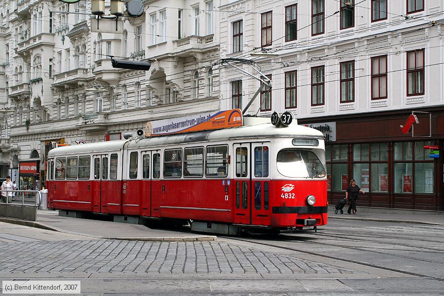 Wien - Stra&szlig;enbahn - 4832
/ Bild: wien4832_bk0708100168.jpg