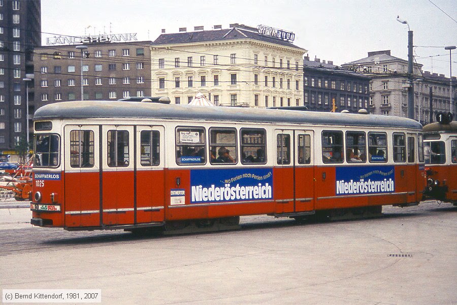 Wien - Straßenbahn - 1025
/ Bild: wien1025_ds037910.jpg