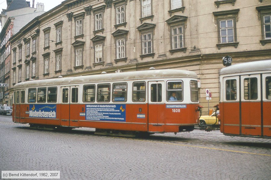 Wien - Straßenbahn - 1608
/ Bild: wien1608_ds063105.jpg