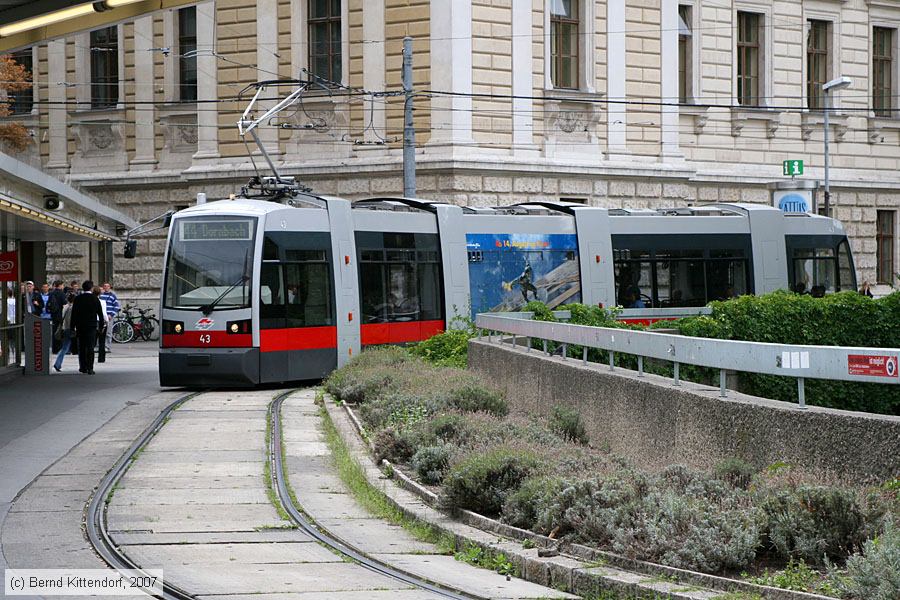 Wien - Straßenbahn - 43
/ Bild: wien43_bk0708100235.jpg