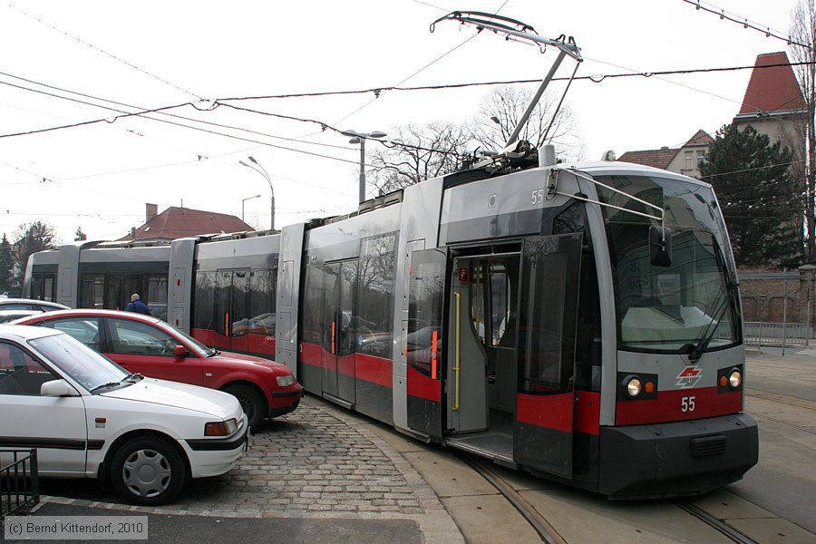 Wien - Straßenbahn - 55
/ Bild: wien55_bk1002230333.jpg