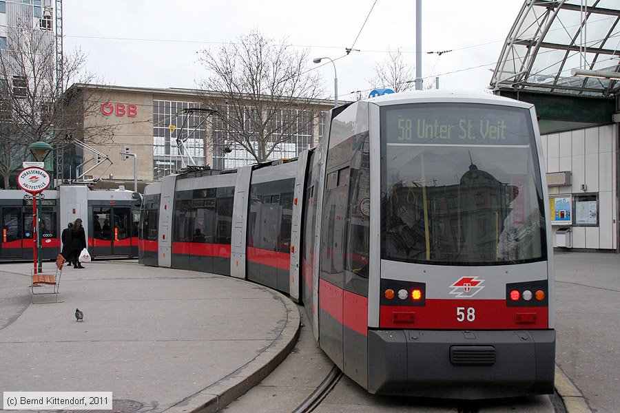 Wien - Straßenbahn - 58
/ Bild: wien58_bk1103190023.jpg