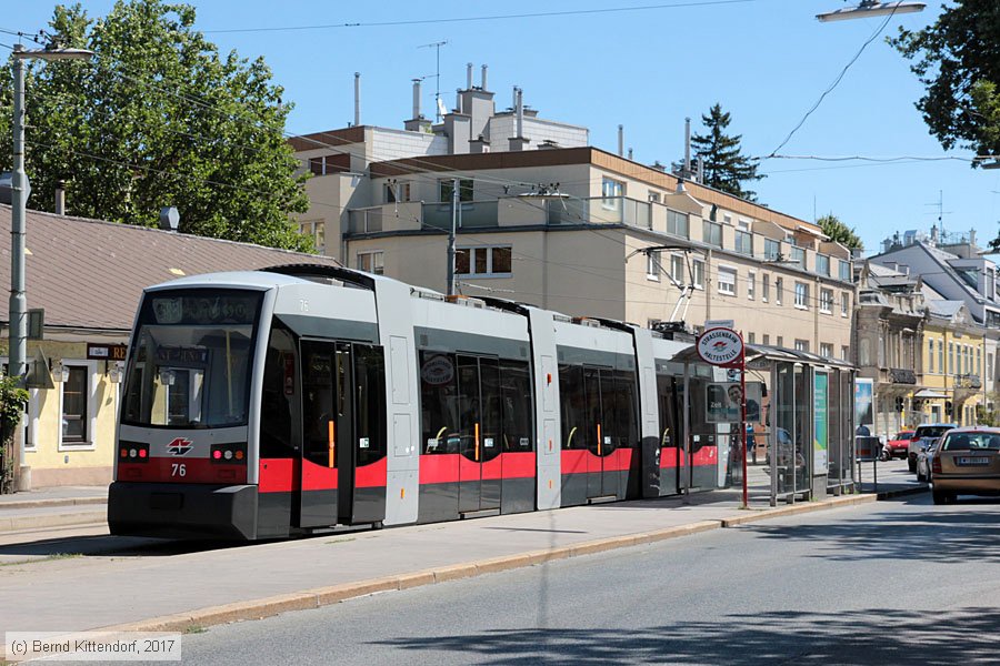 Wien - Straßenbahn - 76
/ Bild: wien76_bk1707280103.jpg