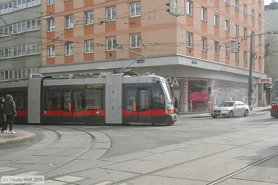 Wien - Straßenbahn - 76
/ Bild: wien76_cw1002230128.jpg