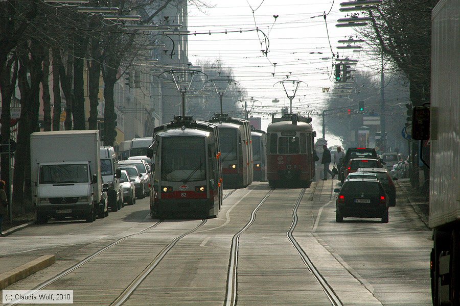Wien - Straßenbahn - 82
/ Bild: wien82_cw1002230127.jpg