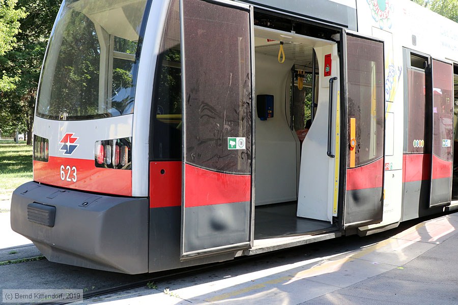 Wien - Straßenbahn - 623
/ Bild: wien623_bk1907240152.jpg