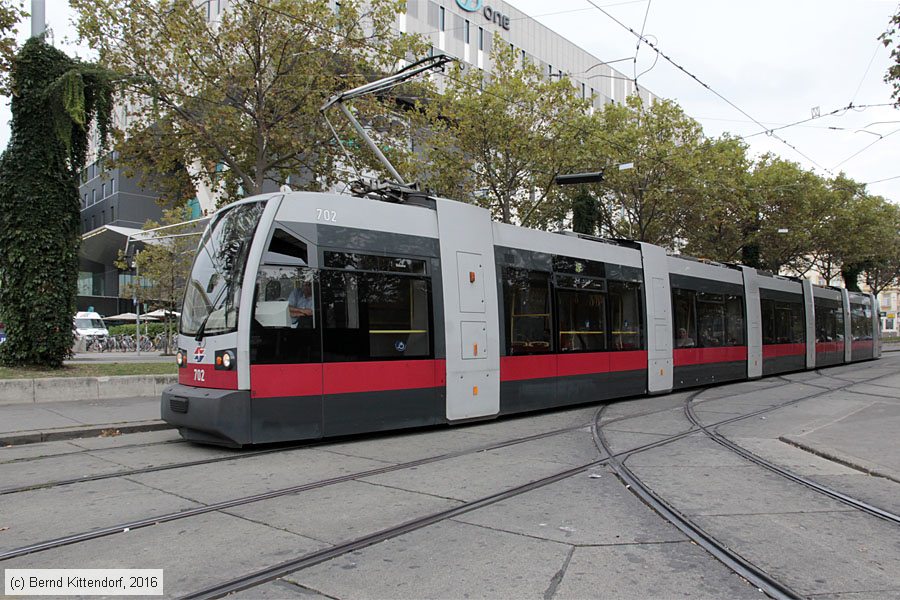 Wien - Straßenbahn - 702
/ Bild: wien702_bk1608290024.jpg