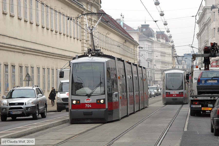 Wien - Straßenbahn - 704
/ Bild: wien704_cw1002260028.jpg