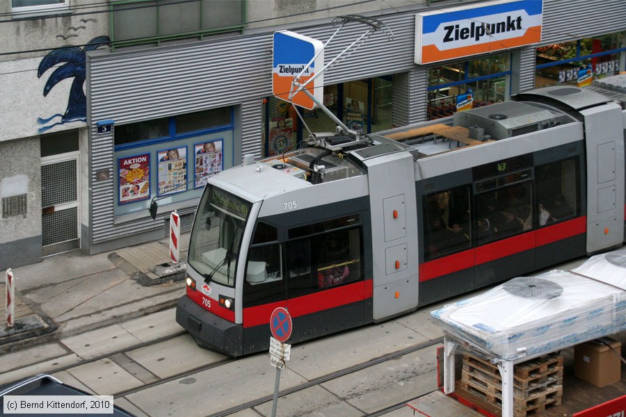 Wien - Straßenbahn - 705
/ Bild: wien705_bk1002230027.jpg