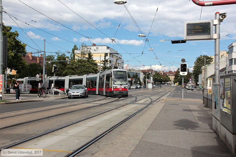 Wien - Straßenbahn - 707
/ Bild: wien707_bk1707280250.jpg