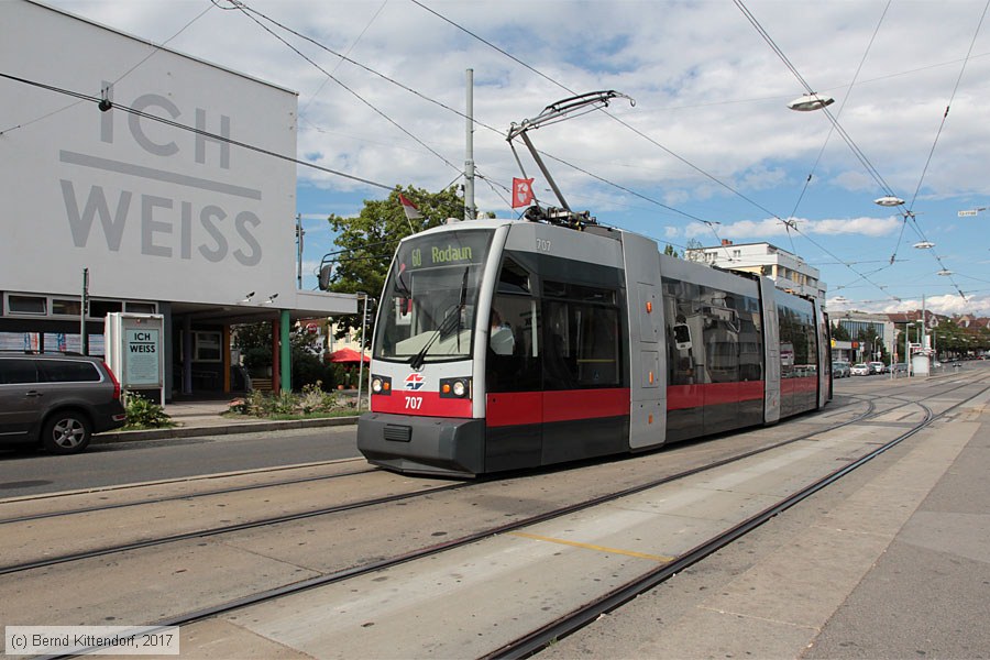 Wien - Straßenbahn - 707
/ Bild: wien707_bk1707280251.jpg