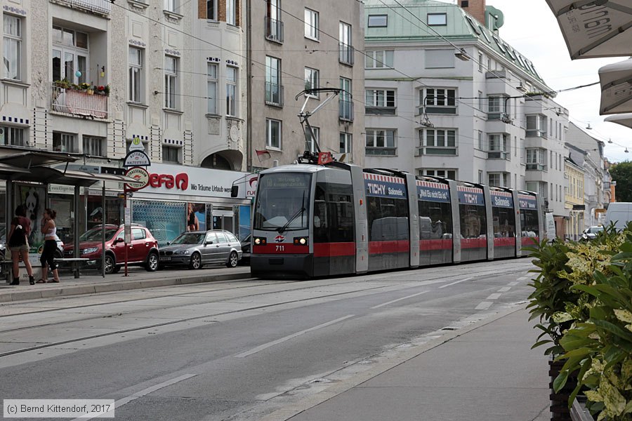 Wien - Stra&szlig;enbahn - 711
/ Bild: wien711_bk1707280266.jpg