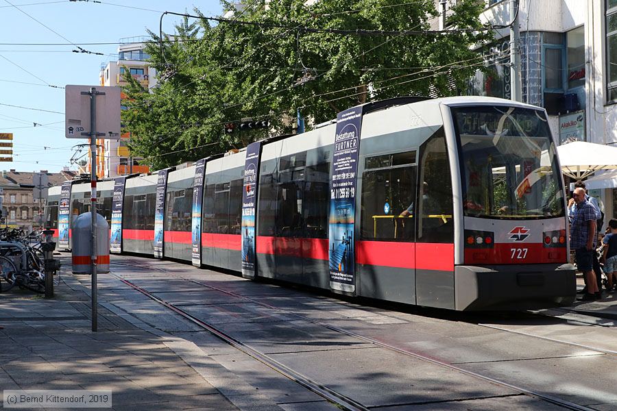 Wien - Straßenbahn - 727
/ Bild: wien727_bk1907240186.jpg