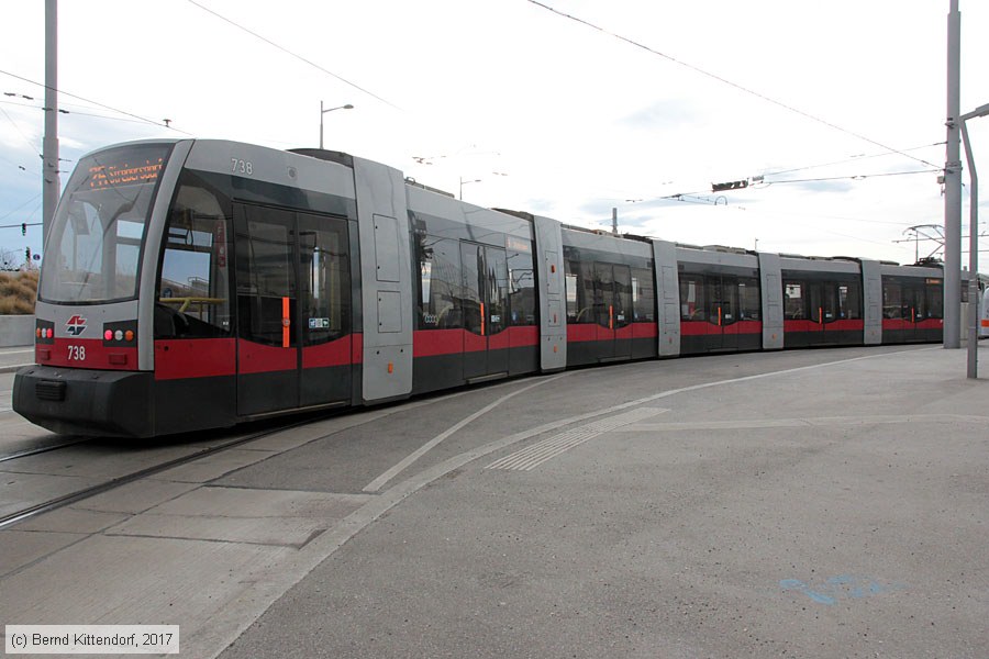 Wien - Straßenbahn - 738
/ Bild: wien738_bk1702230424.jpg