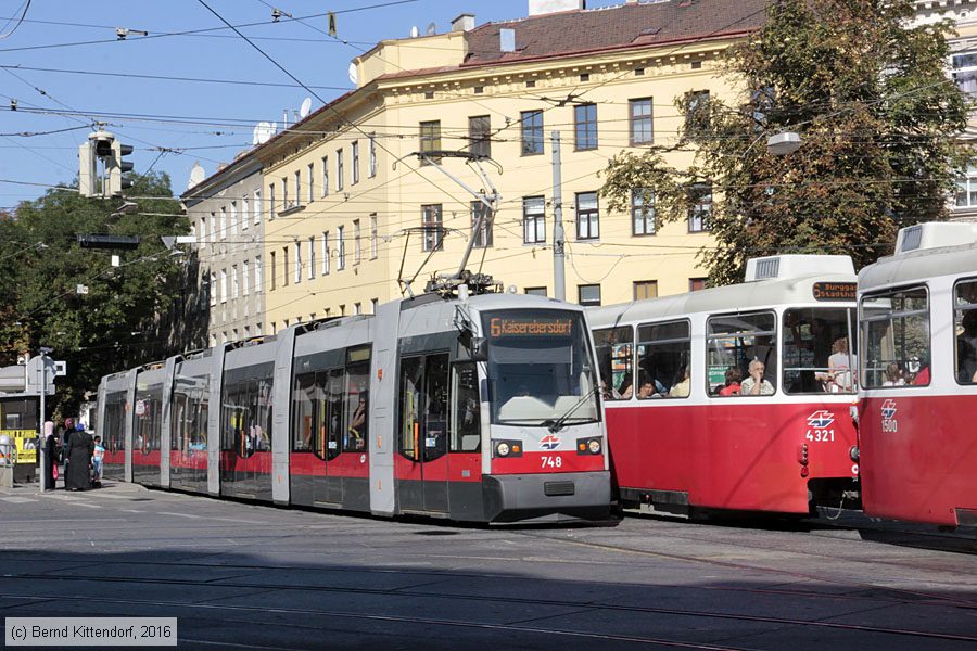 Wien - Straßenbahn - 748
/ Bild: wien748_bk1609010021.jpg
