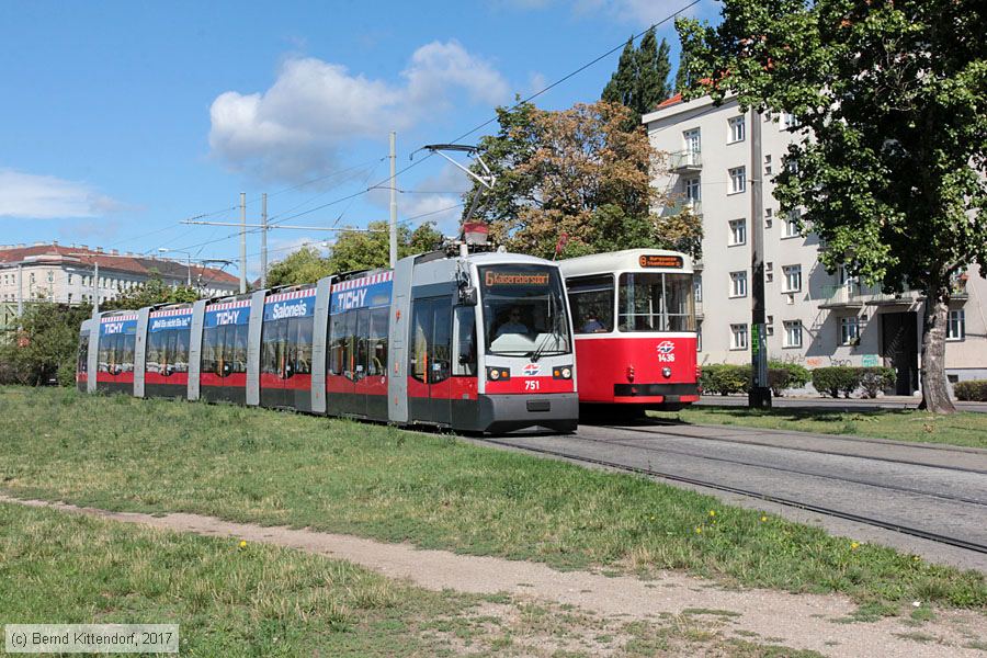 Wien - Straßenbahn - 751
/ Bild: wien751_bk1707280036.jpg
