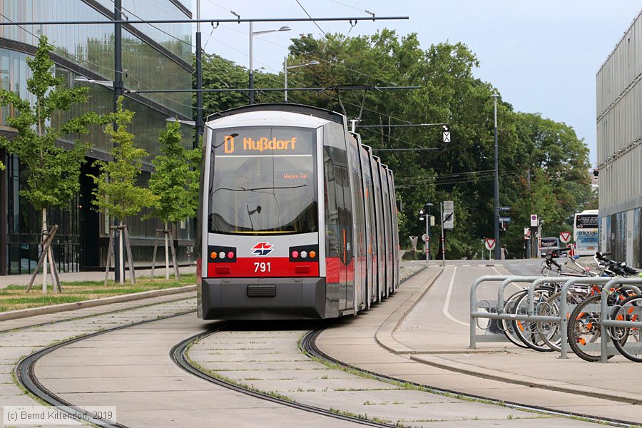 Wien - Straßenbahn - 791
/ Bild: wien791_bk1907270001.jpg