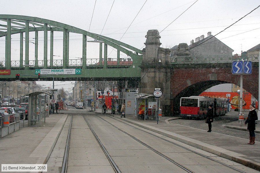Wien - Straßenbahn - Anlagen
/ Bild: wienanlagen_bk1002230142.jpg