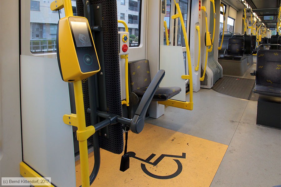 Straßenbahn Antwerpen - 7310 - Innenansicht
/ Bild: antwerpen7310_bk1708210420.jpg