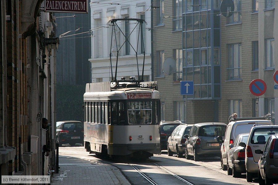 Straßenbahn Antwerpen - 7037
/ Bild: antwerpen7037_bk1102220173.jpg