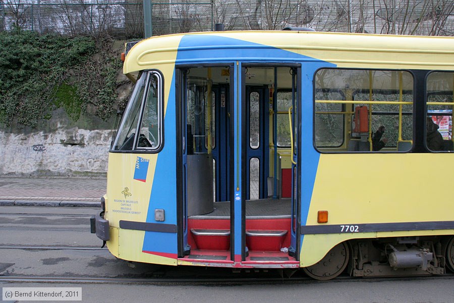 Straßenbahn Brüssel - 7702
/ Bild: bruxelles7702_bk1102250210.jpg Straßenbahn Brüssel - 7702
/ Bild: bruxelles7702_bk1102250210.jpg