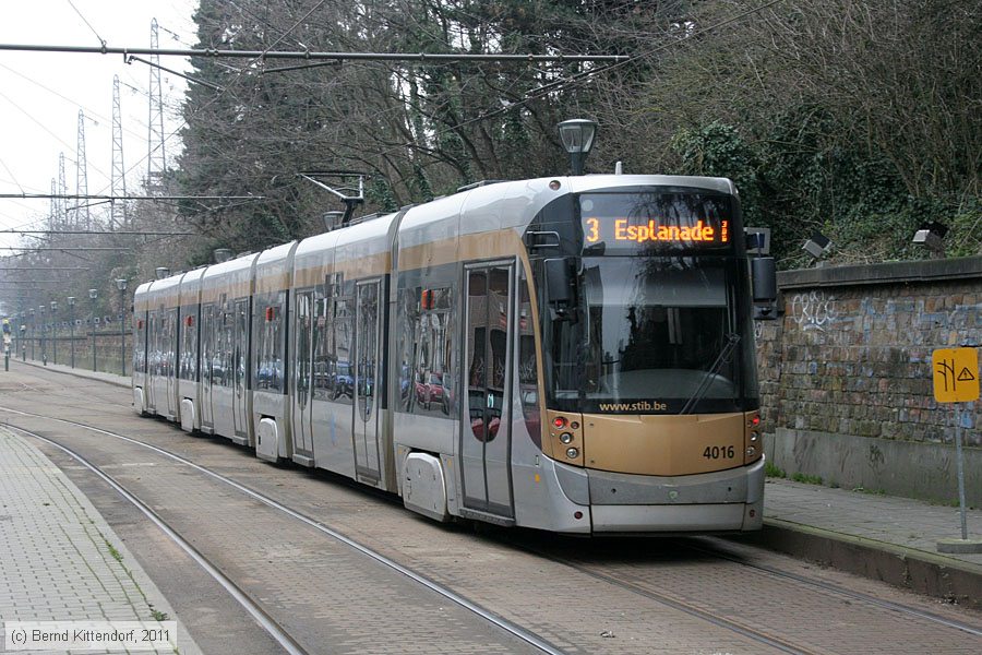 Straßenbahn Brüssel - 4016
/ Bild: bruxelles4016_bk1102210256.jpg