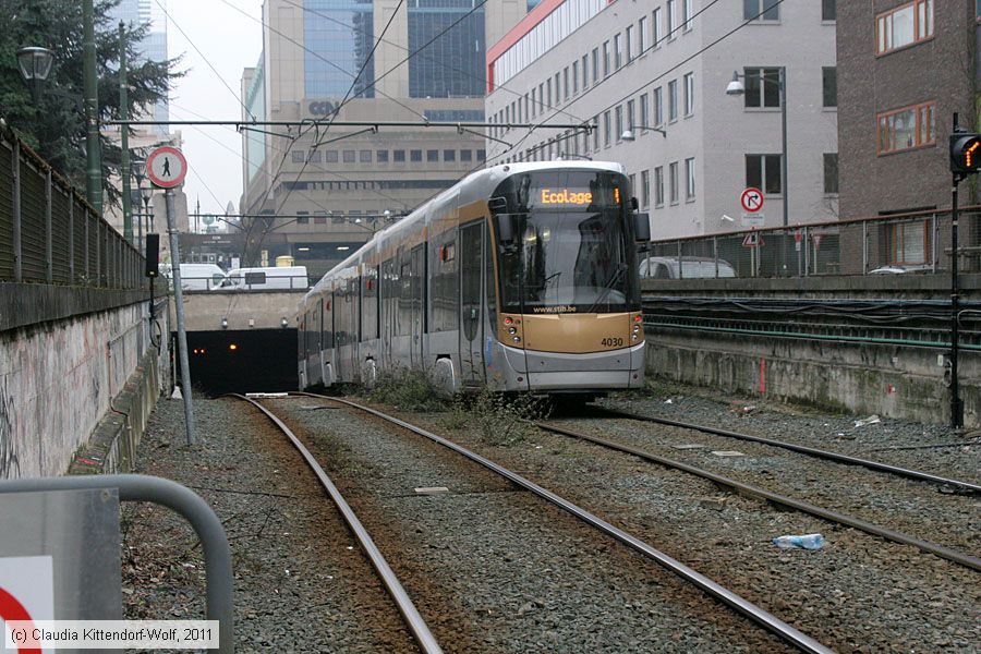 Straßenbahn Brüssel - 4030
/ Bild: bruxelles4030_cw1102210244.jpg