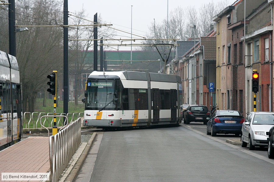 Straßenbahn Gent - 6325
/ Bild: gent6325_bk1102200119.jpg