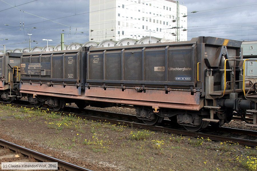 BLS - 31636770513-4
/ Bild: bls316367705134_cw1011040197.jpg BLS - 31636770513-4
/ Bild: bls316367705134_cw1011040197.jpg